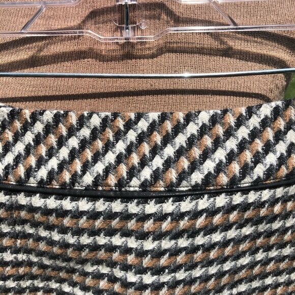 TALBOT’S A Line Pleated Herringbone Print Skirt - Picture 2 of 8